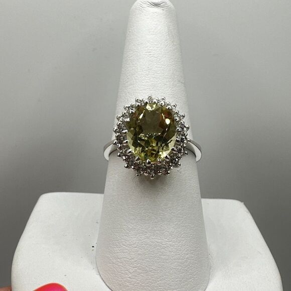 NWOT 9x11mm oval cut Lemon Quartz w/ halo of cz diamonds, set in 925 ring! - Picture 12 of 14